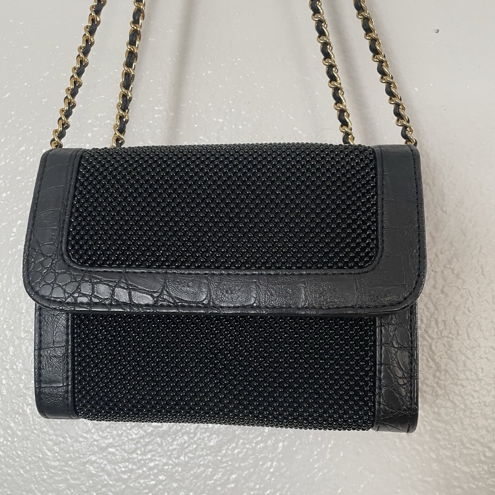 Whiting & Davis Small Black Bead Evening Purse with Chain Strap‎ And Mirror - Picture 3 of 13